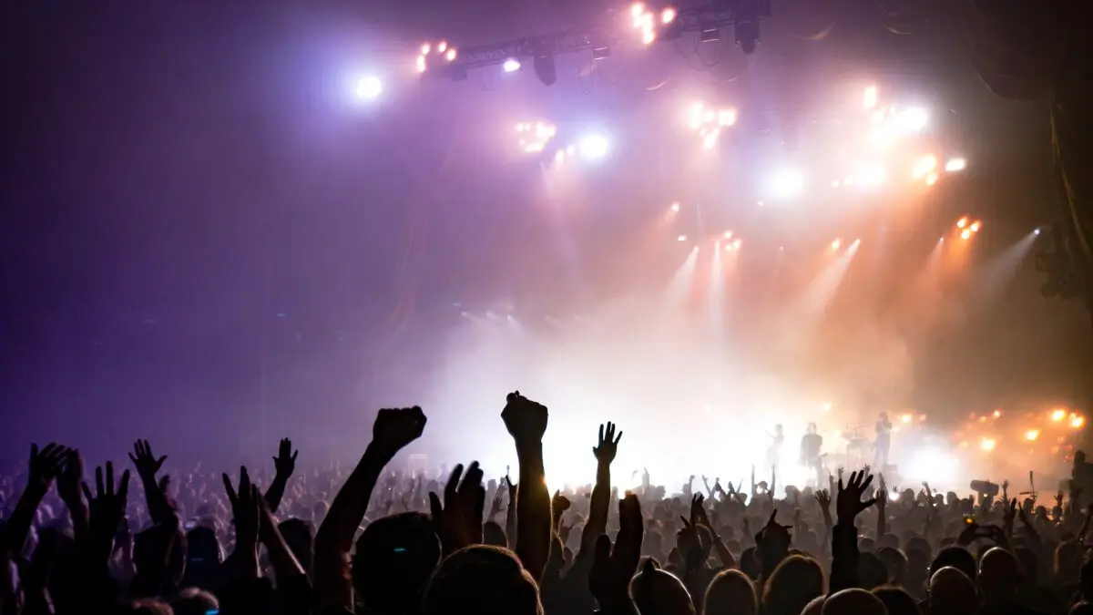 Gå på rockkonsert med barn